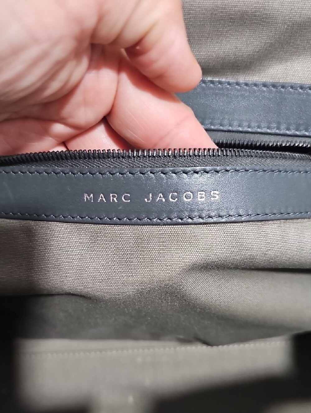 Marc Jacobs Metallic Pewter Textured Satchel with Chain Strap - Picture 10 of 15